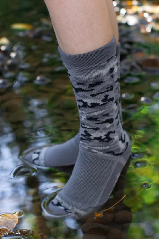 Warm insulated winter socks-Crosspoint Camo Waterproof Socks