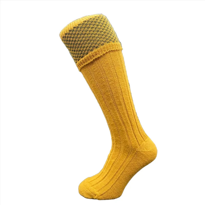 Trendy striped casual socks-William Powell Penrith Shooting Sock – Pollen/Olive