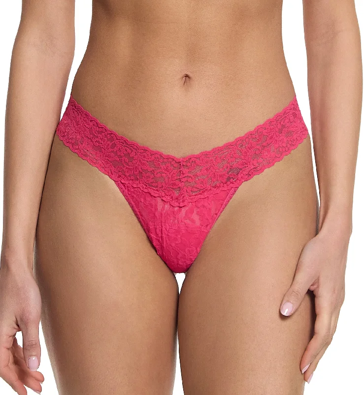 Women’s cozy cotton bikini-Hanky Panky Signature Lace Low Rise Thong (4911P) - Sweet Tart