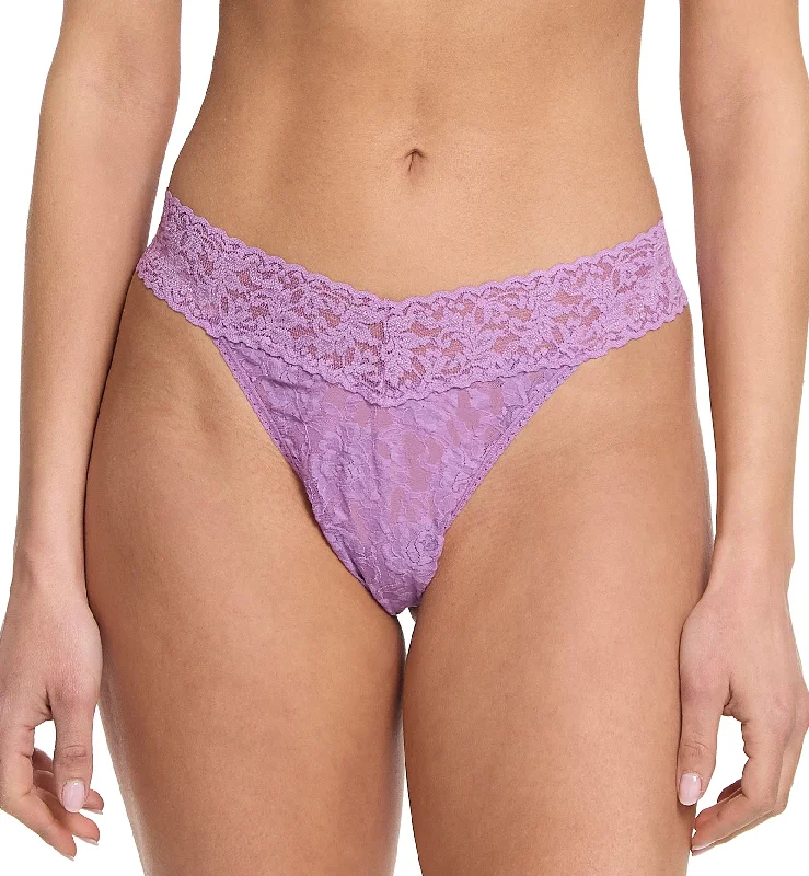 Women’s bold geometric bikini-Hanky Panky Signature Lace Original Rise Thong (4811P) - Venus