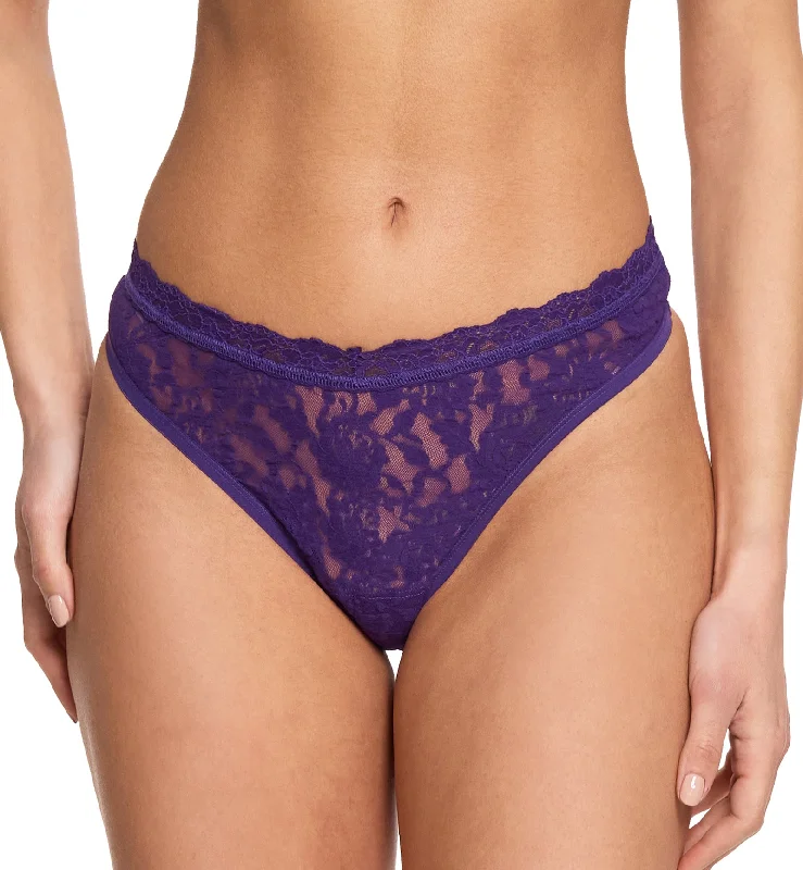 Women’s high-waist lace panties-Hanky Panky Signature Lace V-Front High Cut Thong (481854) - Snow Day