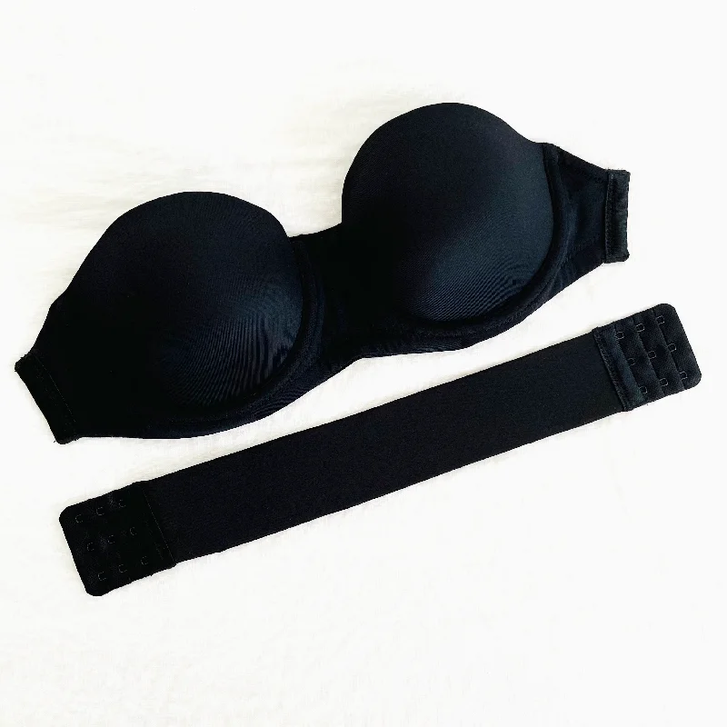 Women’s polka-dot lace briefs-Manhattan Black Strapless Bra Set